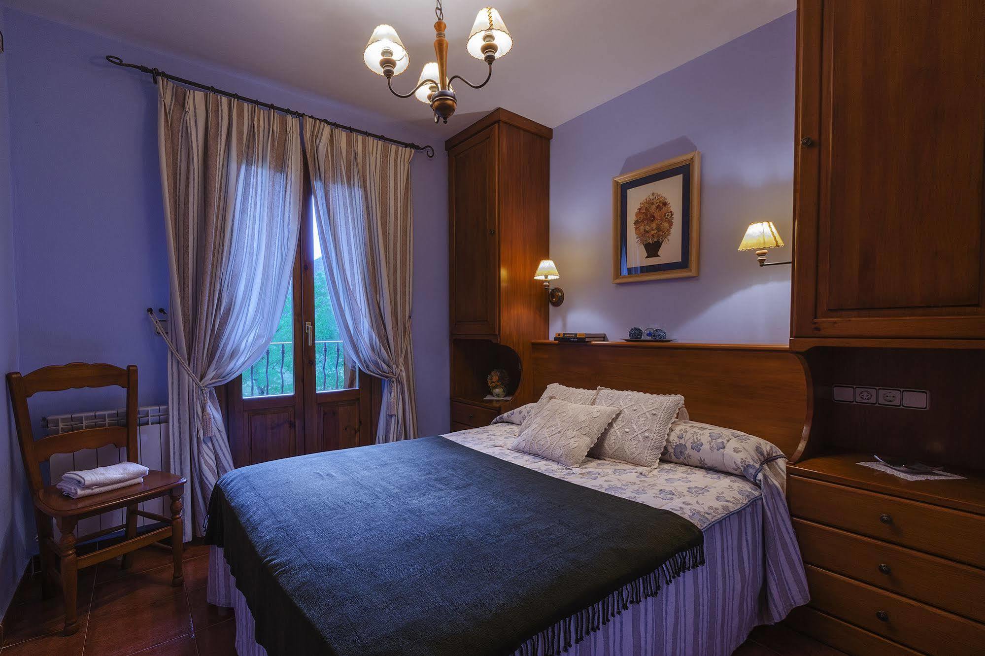 Casa Martin Ordesa Guest House Sarvise Bagian luar foto
